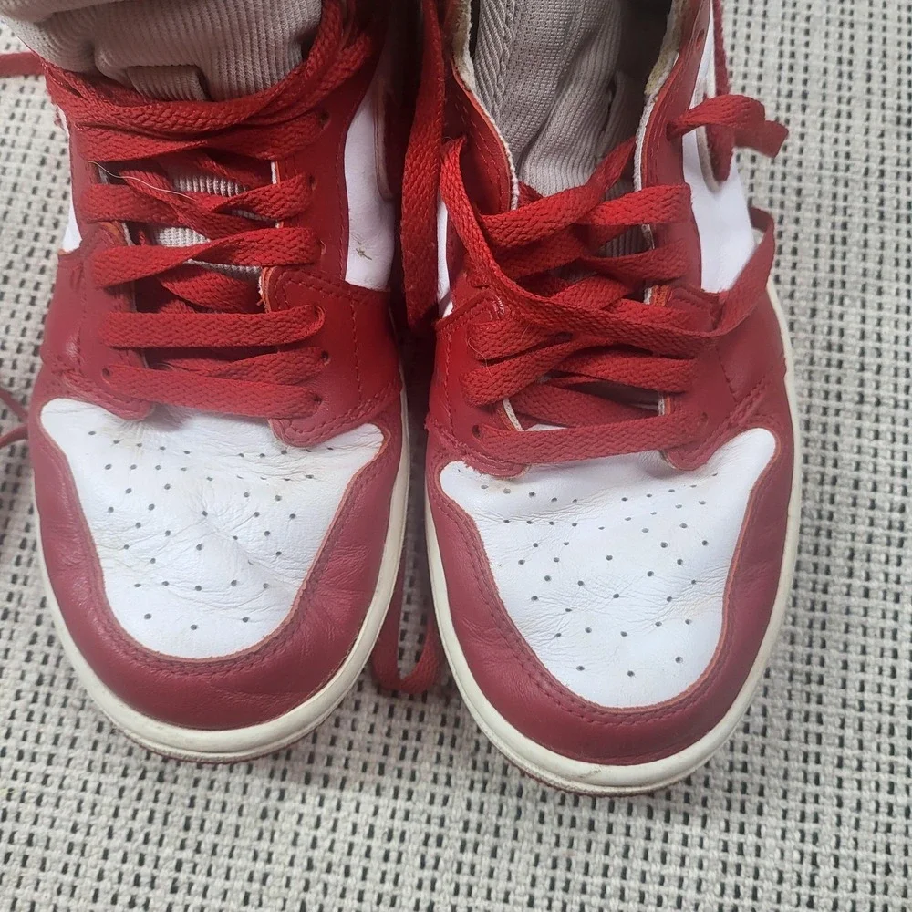 Nike Air‎ Jordan 1 Zoom Comfort Shoes Womens Size 7.5 Red White High DJ4891-061